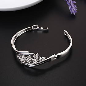 8 Type Bracelet Hand Chain Fashion CJewelry Decor Metal Exquisite For Lady