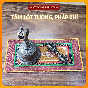 Mua Tấm lót tượng  pháp khí Khăn kê chuông chày kim cang chữ nhật biểu tượng pháp luân và chùy kim cang Mật Tông Diệu Tâm