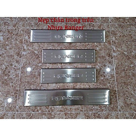 ỐP BẬC CỬA, NẸP BƯỚC CHÂN TRONG NGOÀI XE FORD RANGER 2015 - 2021 INOX CAO CẤP