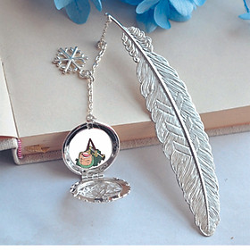 Bookmark lông vũ IN HÌNH Zoro One Piece - Đảo Hải Tặc anime chibi