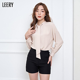 Quần short nữ mặc đi làm đính khuy bạc quần đùi nữ công sở SHO-03 LEERY