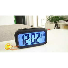 Mua Đồng hồ báo thức cảm biến phát sáng trong đêm V1