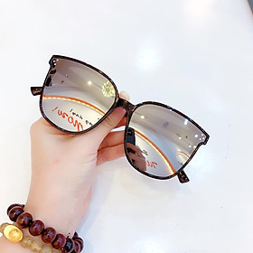 Kính mát nam nữ thời trang cao cấp tròng chống tia UV Jun Secrect BDV155