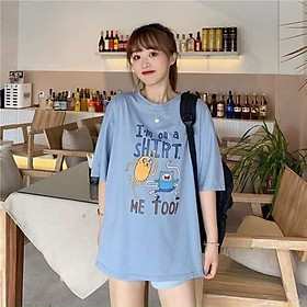 Áo thun nữ tay lỡ SAM CLO freesize phông form rộng dáng Unisex, mặc lớp, nhóm, cặp in hình FINN and JAKE chữ IM ON THE SHIRT