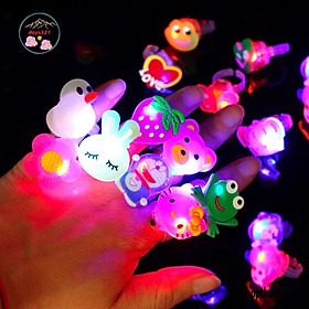 Mua Set 10 nhẫn có đèn LED chiếu sáng thắp sáng dễ thương