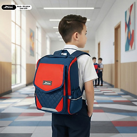 Ba Lô Chống Gù Cho Bé Trai Xbags XB3106 Cao Cấp, Nhiều Ngăn Tiện Lợi, Chống Nước Tốt, Ngăn Chính Mở Rộng 180 Độ, Màu Đỏ Mạnh Mẽ XB3106!