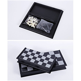 Bộ Bàn Cờ Vua Nhựa 25cm Trò Chơi Trí Tuệ Cho Bé