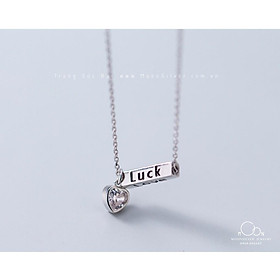 Dây chuyền bạc trái tim với chữ LOVE