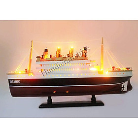 Mua Mô Hình Tàu Thuyền Trang Trí Titanic 40 (Có Điện)