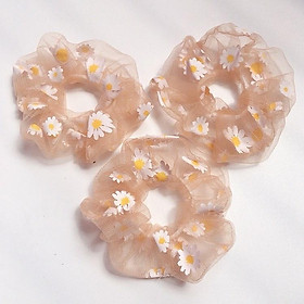 Combo 3 dây buộc tóc Scrunchies hoa cúc. (Tặng kèm kẹp tóc ngẫu nhiên)