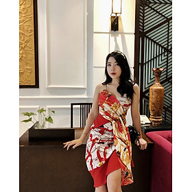 Váy hai dây xếp vạt chéo hai lớp mã IVDD2004 thiết kế bất đối xứng phối vải họa tiết dây xích sang chảnh màu đỏ
