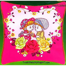 Vỏ gối thêu chữ thập - 2 bé Xì tin B070