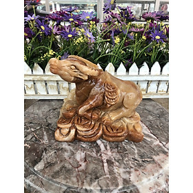 Mua Tượng con trâu giáp ngồi trên thỏi vàng phong thủy đá cẩm thạch vân gỗ trang trí  đặt bàn làm việc - Dài 15 cm