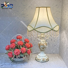 Mua Đèn Bàn Phòng Ngủ Tân Cổ Điển  Chao Vải Lụa Thân Sứ Composite Hoa Văn Tinh Xảo MB8403 Đèn Để Bàn Quý Phái Sang Trọng
