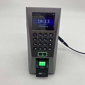 Mua MÁY CHẤM CÔNG KIỂM SOÁT CỬA VÂN TAY Zkteco F18 - HÀNG NHẬP KHẨU