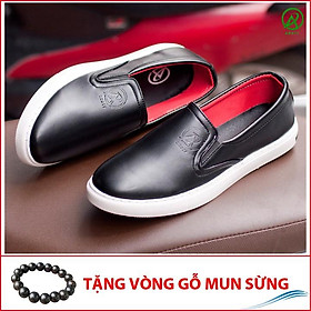 Giày Slip On Nam Aroti Đế Khâu Chắc Chắn Phong Cách Đơn Giản Màu Đen - M498-DEN(GM)- Kèm Vòng Phong Thủy Gỗ Mun