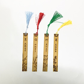 Bộ 4 bookmark trúc thẻ tre Mai lan trúc cúc gắn tua rua