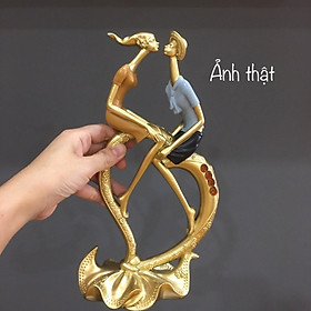 Mua Tượng trang trí Đôi tình nhân - Phong cách hiện đại độc đáo