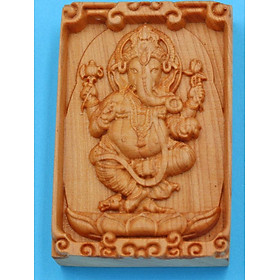 Hình ảnh Mặt gỗ hoàng đàn khắc hình thần Ganesha MG99