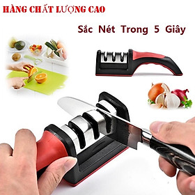 Dụng cụ mài dao , kéo đa năng 3 rãnh sắc bén ,máy mài dao bằng tay 3 cấp độ siêu tốc ,chất liệu thép không gỉ , đáy nhám chống trượt  ,thiết kế tay cầm bằng nhựạ giúp cầm dễ dàng , an toàn nhanh và tiện dụng