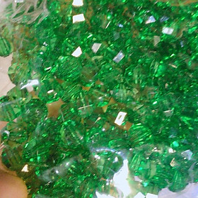 Mua Cườm góc nhiều màu làm rèm trang trí thủ công có lỗ sâu 10mm gói 100gr