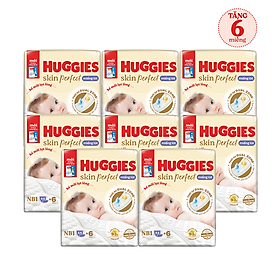 Combo 8 gói Miếng lót sơ sinh Huggies Skin Perfect NB1 64+6 miếng với 2