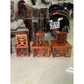 Mua Đôn Đế Vuông Chạm Khắc Hoa Sen  Đế Kê Tượng Gỗ Hương Vuông Cao 18cm  mặt nhiều kích thước