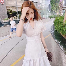 Đầm trắng cổ V Sang Trọng