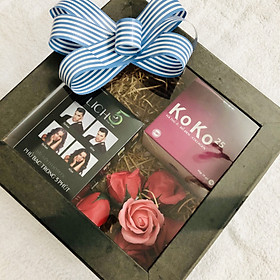 Quà tặng Mẹ - Combo Dầu gội đen tóc Lich5 và Cao khô hà thủ ô KOKO25 - Trả lại mái tóc đen thanh xuân cho mẹ,chậm lại quá trình lão hóa da - Vết nhăn không còn, mẹ ngủ ngon hơn - COCAYHOALA