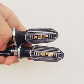 Bộ Đèn Xi Nhan Kiểu VARIO, WINNER X NGẮN Gắng Xe Máy + Tặng 01 Móc Gắng Chìa Khóa Xe Ngẫu Nhiên