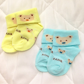 Set 02 đôi tất cổ cao cho bé sơ sinh - Tặng ống bón sữa