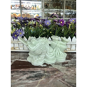 Mua Tượng Cóc Ba Chân  Cóc Ngậm Tiền  Thiềm Thừ phong thủy cõng gậy như ý chiêu tài lộc đá cẩm thạch trắng xanh - Dài 20 cm