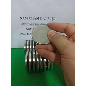 Mua Nam châm D50x5mm  nam châm D50x5 có lỗ vít  gắn chân mào taxi chắc chắn