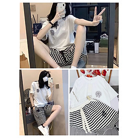 Bộ Áo Thun Cộc Tay In Hình Kèm Quần Short Kẻ Logo Chữ Thập Basic
