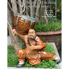 Tượng gốm sứ Bát Tràng vác chậu trồng cây bonsai