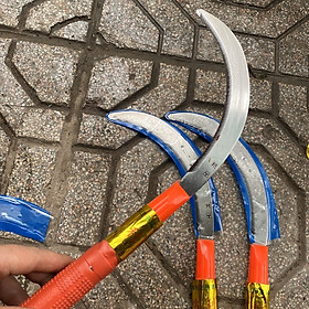 Mua Lưỡi liềm cắt cỏ gặt lúa  cành cây  lưỡi thép  cán dài chuôi bọc nhựa đỏ dài