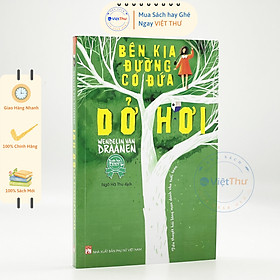 Bên kia đường có đứa dở hơi