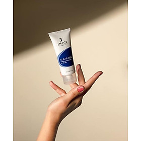 Kem Dưỡng Kiểm Soát Nhờn, Làm Dịu Da - Image Clear Cell Mattifying Moisturizer For Oily Skin 57g