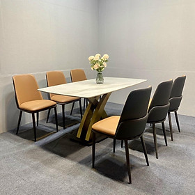 Mua Bàn ăn mặt đá ceramic bóng chân x cong mạ vàng kết hợp ghế snake