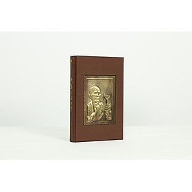 (Ấn bản đặc biệt giới hạn 114c - Tranh đồng khắc hình Thiền sư Thích Nhất Hạnh) ĐI GẶP MÙA XUÂN - Tăng thân Làng Mai - Thái Hà Books