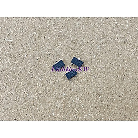 Mua Gói 20 con ( Digital Transistor ) Transistor số Dán nghịch NPN DTC143EK DTC143 143 sot23 pnp 50v !