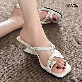 Dép nữ quai chéo xỏ ngón, gót cách điệu ROSATA RO736 - 5p - Nâu, Trắng- BKSTORE