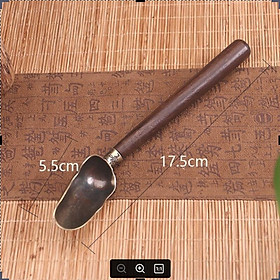 Mua Dụng cụ xúc trà  muỗng đong trà khô cán gỗ nâu
