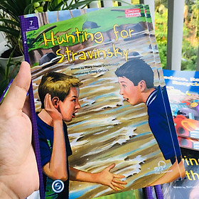 Hunting for Stravinsky - Leveled Reader with Downloadable Audio Free - Sách chuẩn nhập khẩu từ NXB Compass