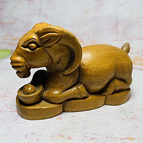Mua con khỉ gỗ hương