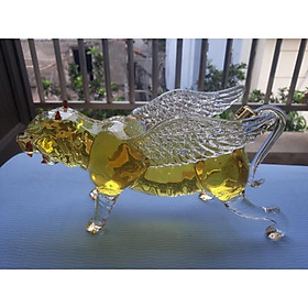 Vỏ bình đựng ruou hình con hổ có cánh chất liệu thủy tinh dung tích 1000ml