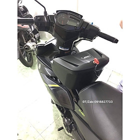 Thùng giữa Givi G12N kèm bát gắn cho xe Exciter 150