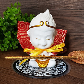 Tượng Chibi Mỹ Hầu Vương 11.5cm bằng gốm trắng (kèm gậy Như Ý + áo choàng+ tấm lót) - mẫu dang tay