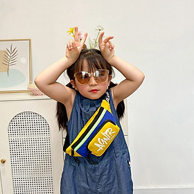 Túi đeo chéo cho bé phong cách dễ thương – BEE GEE DCTE56