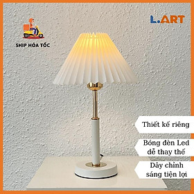 Mua Đèn ngủ để bàn trang trí kim loại trắng vàng vintage chao xếp ly DBK002